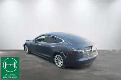 Здавання транспортного засобу tesla                                              model s                                                                                                                                                                                                                                                    p                                                                                                                                                                                                                                                          року 2017 потужний l2s