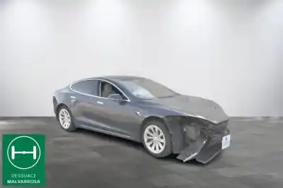Здавання транспортного засобу tesla                                              model s                                                                                                                                                                                                                                                    p                                                                                                                                                                                                                                                          року 2017 потужний l2s