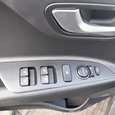 Veículo de Sucata kia stonic (ybcuv) 1.2 cat 84 cv / 62 kw do ano 2022 alimentado 