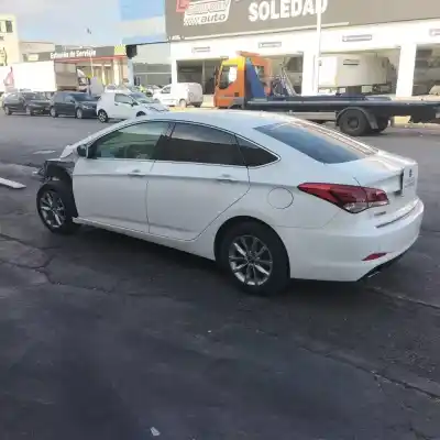 Sloopvoertuig hyundai i40 1.7 crdi cat van het jaar 2015 aangedreven d4fd