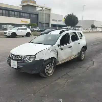 Sloopvoertuig dacia duster (hs_) 1.6 sce 115 van het jaar 2016 aangedreven h4md738