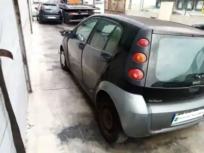 Vehicul casat smart forfour 1.1 cat al anului 2004 alimentat 134910