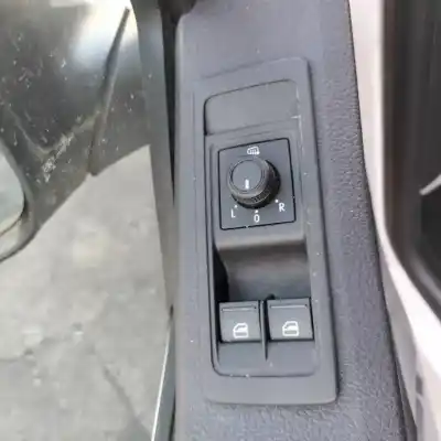 Veículo de Sucata volkswagen t6 transporter 2.0 tdi do ano 2019 alimentado cxgb