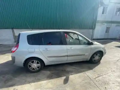 Veicolo di demolizione renault scenic ii 1.9 dci diesel fap dell'anno 2004 alimentato f9q