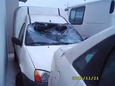 Veículo de Sucata alfa romeo 156 1.6 16v t.spark distinctive do ano 2004 alimentado ar32104