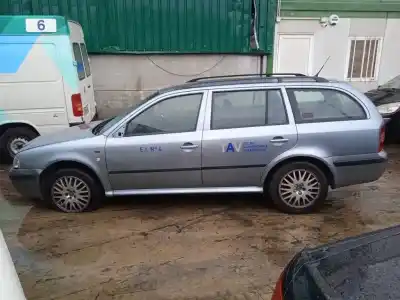Здавання транспортного засобу skoda octavia i combi (1u5) 1.9 tdi року 2004 потужний asv