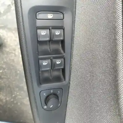 Здавання транспортного засобу seat leon (5f1) 1.6 tdi року 2018 потужний dgte