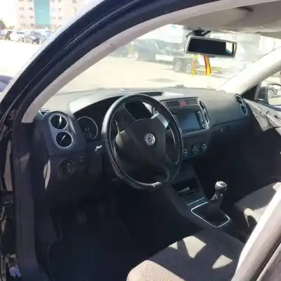 Veículo de Sucata volkswagen tiguan (5n1) 2.0 tdi do ano 2009 alimentado cbab