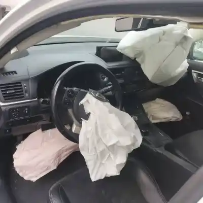 Veículo de Sucata lexus ct 1.8 16v cat (híbrido) do ano 2016 alimentado 2zr