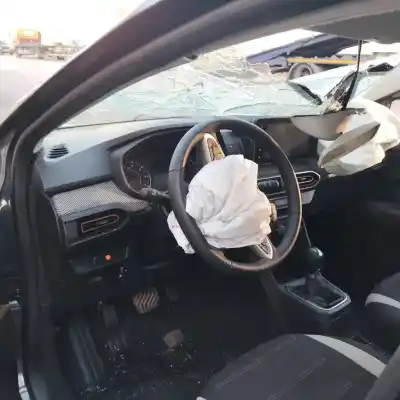 Scrapping Vehicle dacia sandero 0.9 tce of the year 2022 powered h4d470