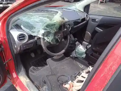 Veículo de Sucata mazda 2 berlina (dy) 1.4 cat do ano 2007 alimentado 