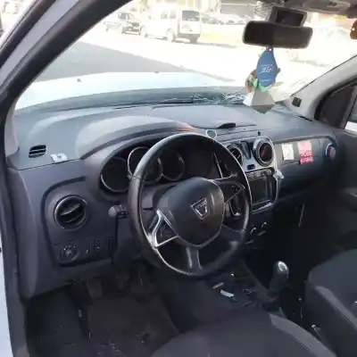 Veículo de Sucata dacia lodgy (js_) 1.6 lpg do ano 2019 alimentado 