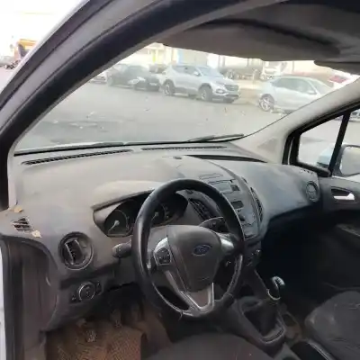 Здавання транспортного засобу ford transit courier b460 monospace 1.5 tdci року 2018 потужний xucd
