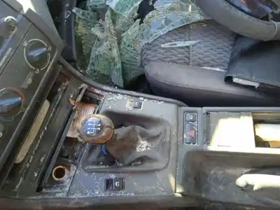 Veicolo di demolizione BMW 3 (E46) 320 d dell'anno 2001 alimentato M47 D20 (204D4)