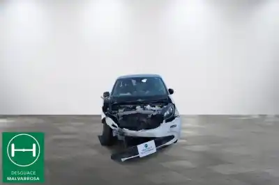 Здавання транспортного засобу smart forfour ev eq 17.6 kwh року 2019 потужний 780997