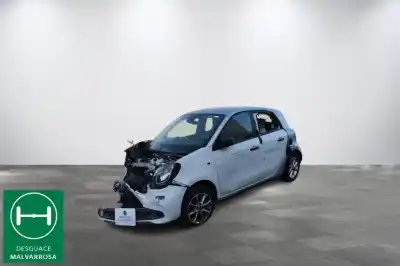 Здавання транспортного засобу smart forfour ev eq 17.6 kwh року 2019 потужний 780997