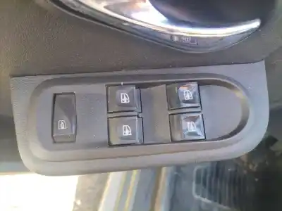 Sloopvoertuig dacia duster (hs_) 1.5 dci (hsaj) van het jaar 2015 aangedreven k9k612