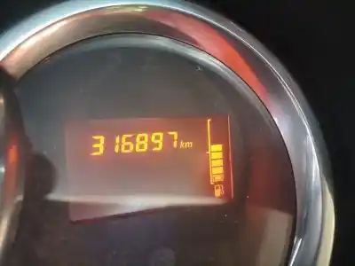 Sloopvoertuig dacia duster (hs_) 1.5 dci (hsaj) van het jaar 2015 aangedreven k9k612