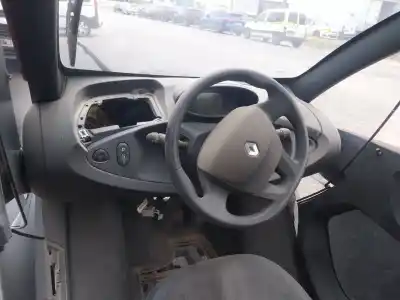 Scrapping Vehicle renault twizy urban of the year 2012 powered 3cg