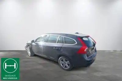 Hurda Aracı volvo v60 ii (225) b4 mild-hybrid yılın 2017 güçlü d87phev