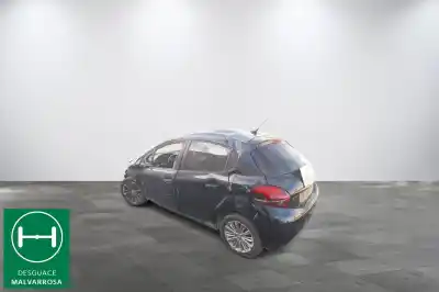 Veículo de Sucata peugeot 208 i (ca_, cc_) 1.2 vti 82 do ano 2018 alimentado hm05