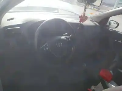 Scrapping Vehicle volkswagen polo v (6r1, 6c1) 1.0 of the year 2016 powered chyb