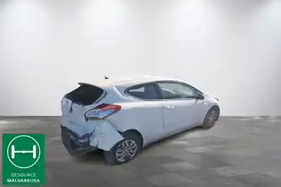 Scrapping Vehicle kia pro cee'd (jd) 1.6 crdi 128 of the year 2014 powered d4fb