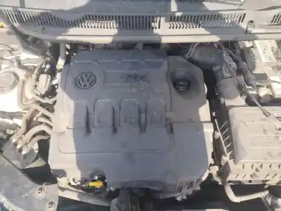 Veículo de Sucata volkswagen touran (5t1) 1.6 tdi do ano 2018 alimentado dgda