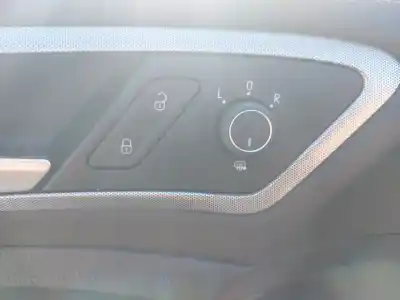 Veículo de Sucata volkswagen golf vii (5g1, bq1, be1, be2) 1.6 tdi do ano 2019 alimentado dgte