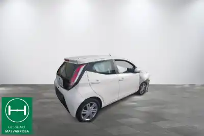 Veículo de Sucata toyota aygo (_b4_) 1.0 (kgb40) do ano 2015 alimentado 1kr-fe