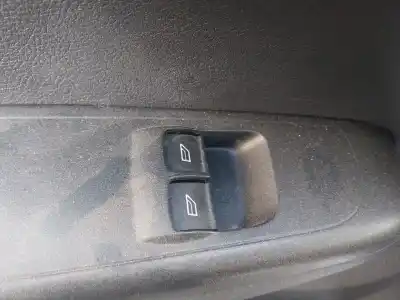 Veículo de Sucata ford tourneo courier b460 monospace 1.5 tdci do ano 2017 alimentado xucd