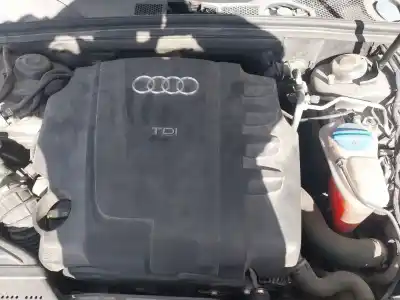 Veículo de Sucata audi a5 sportback (8ta) 2.0 tdi do ano 2010 alimentado caha