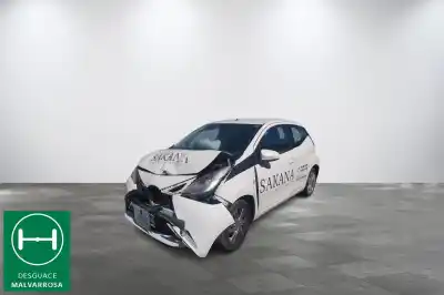Veículo de Sucata toyota aygo (_b4_) 1.0 (kgb40) do ano 2016 alimentado 1kr-fe