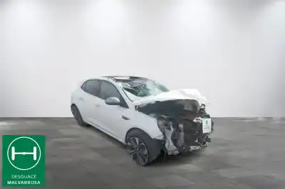 Veículo de Sucata RENAULT                                            MEGANE IV FASTBACK (B9A/M/N_)                                                                                                                                                                                                                              1.5 BLUE DCI 115 (B9A6)                                                                                                                                                                                                                                    do ano 2020 alimentado K9K872