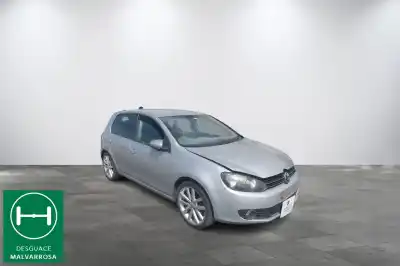 Sloopvoertuig VOLKSWAGEN GOLF VI (5K1) 2.0 TDI van het jaar 2009 aangedreven CBAB