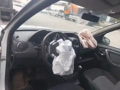 Sloopvoertuig dacia duster (hs_) 1.2 tce 125 4x4 van het jaar 2017 aangedreven h5f 410