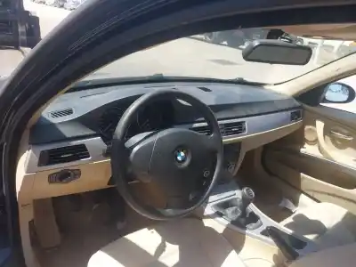 Sloopvoertuig bmw 3 (e90) 320 d van het jaar 2006 aangedreven 204d4