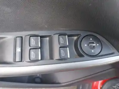 Vehicul casat ford focus iii 1.0 ecoboost al anului 2013 alimentat m1da,m1dc,m1dd