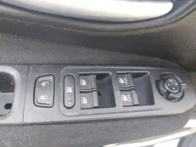 Здавання транспортного засобу jeep renegade suv (bu, b1, bv) 1.0 t-gdi року 2019 потужний 552 82 151