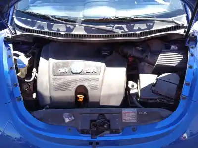 Здавання транспортного засобу volkswagen new beetle (9c1, 1c1) 2.0 року 2002 потужний aeg,apk,aqy,avh,azg,azj,bej,ber,bev,bhp,cbpa
