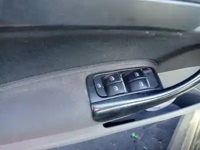 Veicolo di demolizione saab 9-3 (ys3d) 2.2 tid dell'anno 2023 alimentato d223l