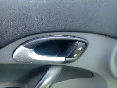 Veicolo di demolizione saab 9-3 (ys3d) 2.2 tid dell'anno 2023 alimentato d223l