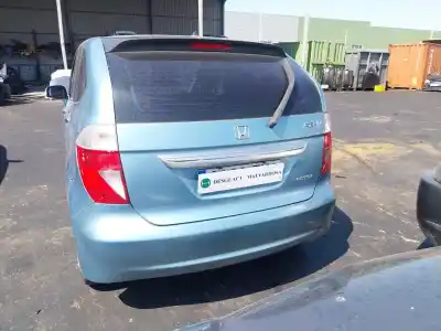 Scrapping Vehicle honda fr-v (be) 2.2 i ctdi (be5) of the year 2006 powered n22a1