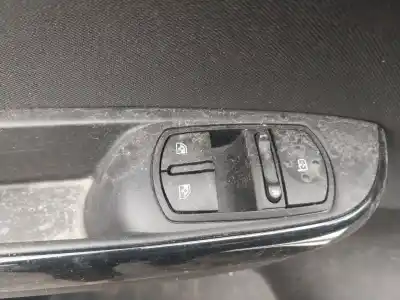 Veículo de Sucata opel corsa e (x15) 1.4 (08, 68) do ano 2019 alimentado d14xel