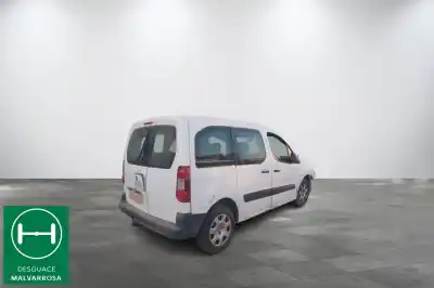 Veículo de Sucata peugeot partner tepee 1.6 hdi 90 do ano 2015 alimentado 9hj (dv6dtedm),9hp (dv6dted)