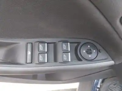 Vehicul casat ford focus iii 1.0 ecoboost al anului 2016 alimentat m1da,m1dc,m1dd
