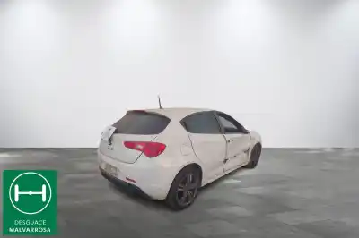 Scrapping Vehicle alfa romeo giulietta (940_) 1.6 jtdm (940fxd1a) of the year 2015 powered 940 a3.000