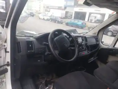 Здавання транспортного засобу peugeot boxer furgón 2.0 bluehdi 130 року 2017 потужний ahn (dw10fud)