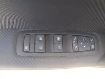 Veículo de Sucata renault                                            megane iv fastback (b9a/m/n_)                                                                                                                                                                                                                              1.8 rs tce 280 (b9m6)                                                                                                                                                                                                                                      do ano 2019 alimentado m5p 404