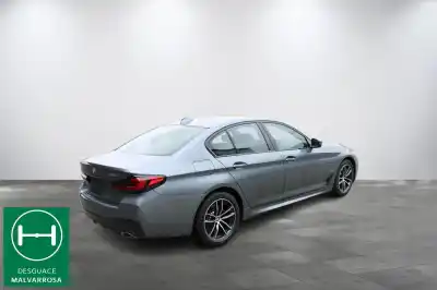 Veículo de Sucata bmw 5 (g30, f90) 530 i xdrive do ano 2022 alimentado b48 b20 b